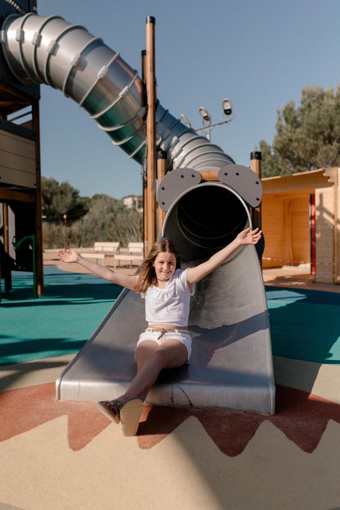 Club Hotel Aguamarina Arenal d'en Castell Extérieur photo
